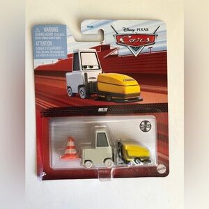 Disney Pixar Cars Die-Cast - Millie - Cars 3 - BRAND NEW!!!